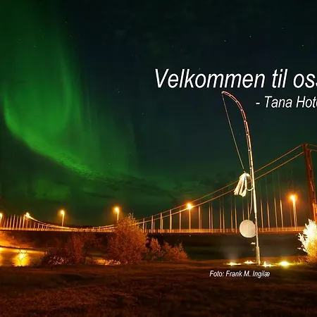 & Camping * Tana